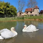 Ferme Des Petites Oreilles 4 Etoiles Отель типа 