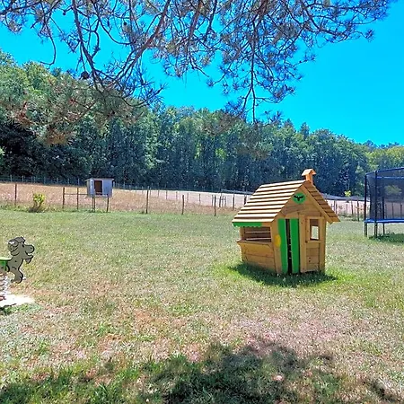 Ferme Des Petites Oreilles 4 Etoiles Bed & Breakfast 3*
